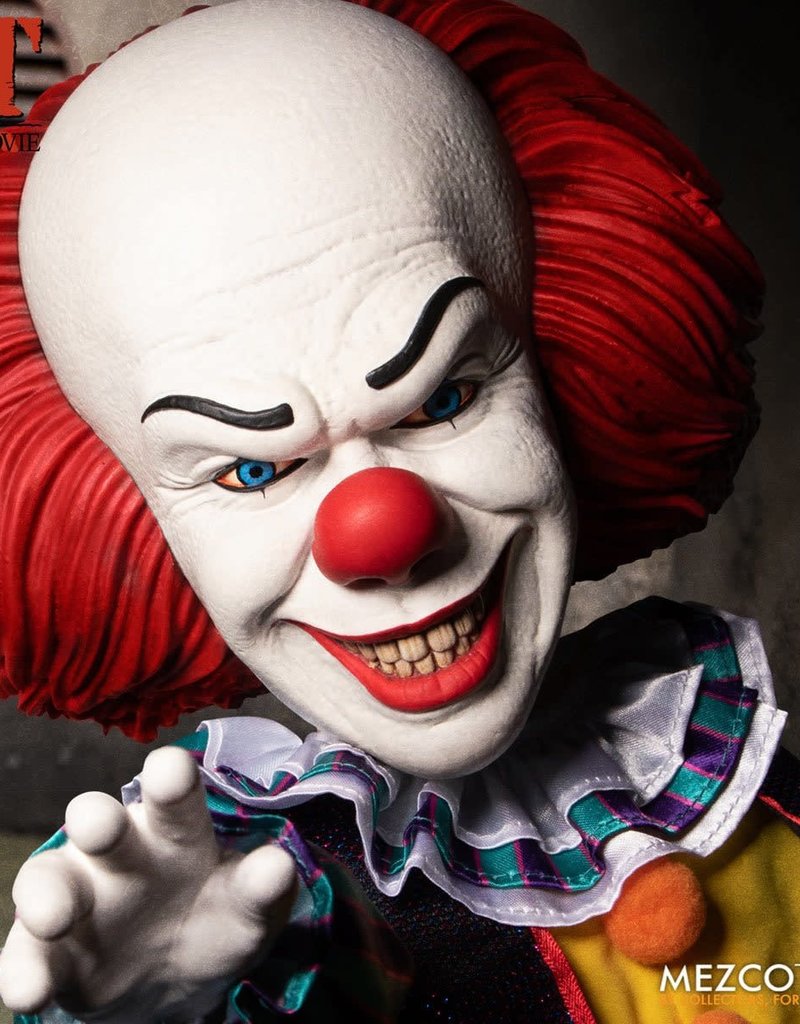 IT (1990): Talking Pennywise Mega Scale 15-Inch Doll