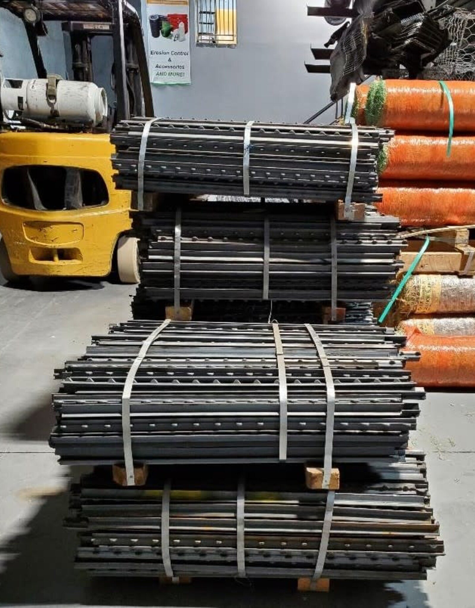 T-Posts, Rail Steel - VARIOUS SIZES