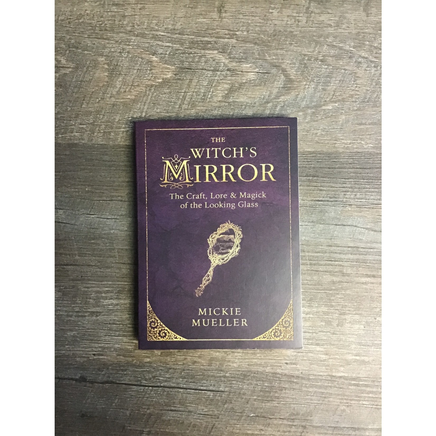 The witch's mirror