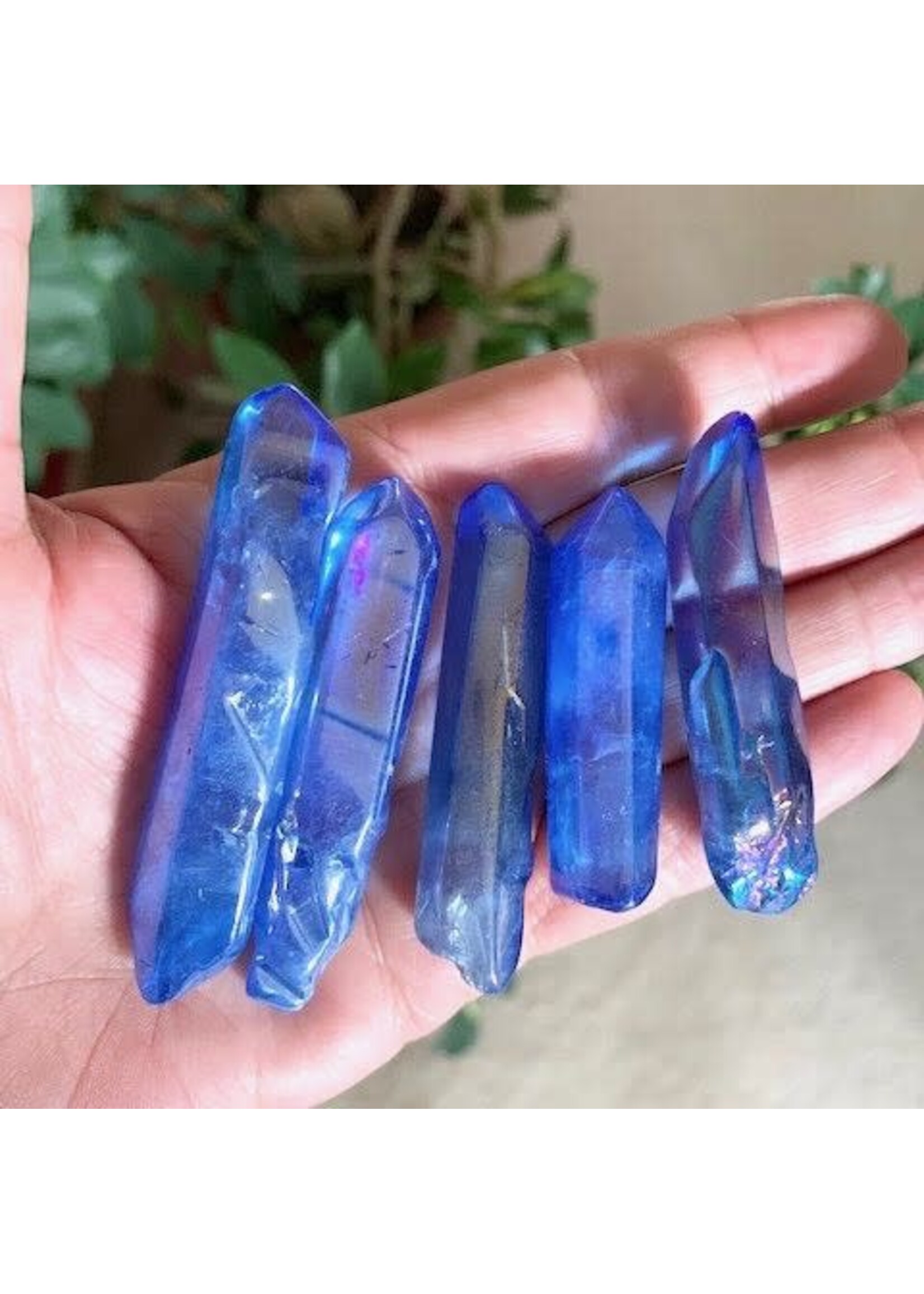 Aura Quartz Points for dynamic energy