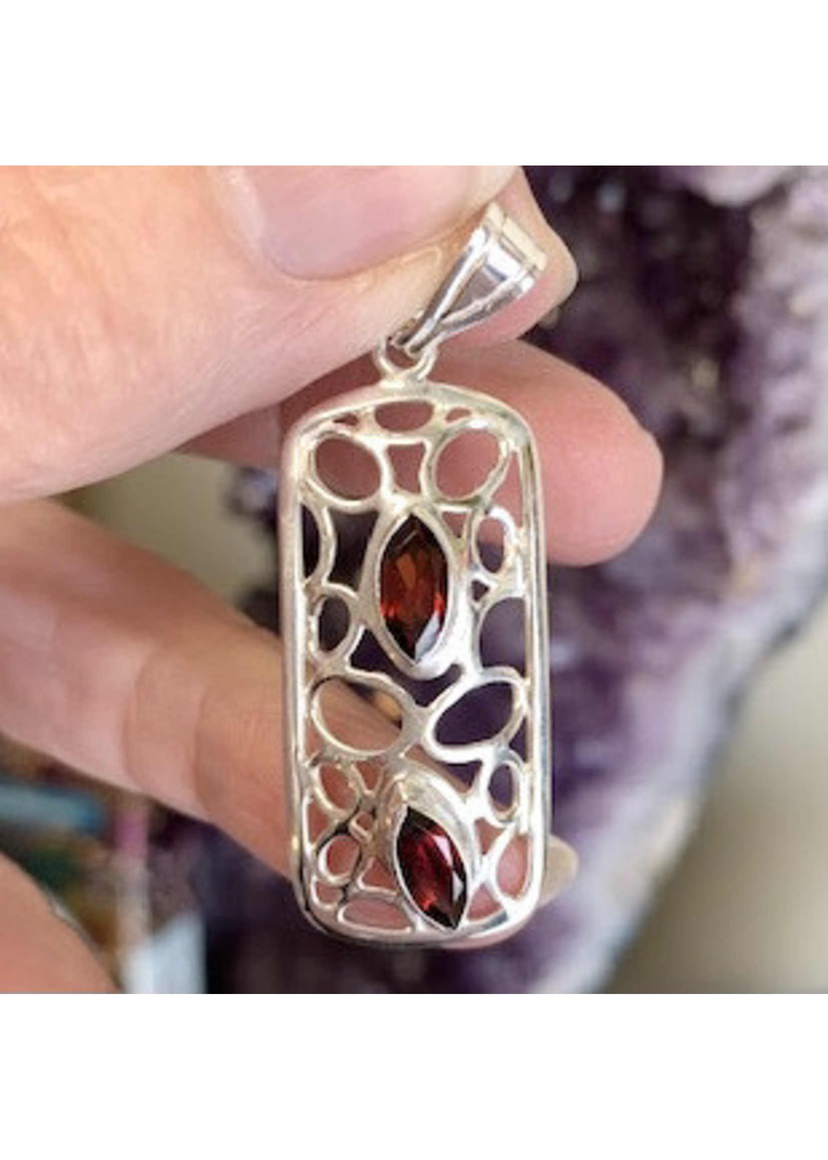 Garnet Pendant Faceted Filigree