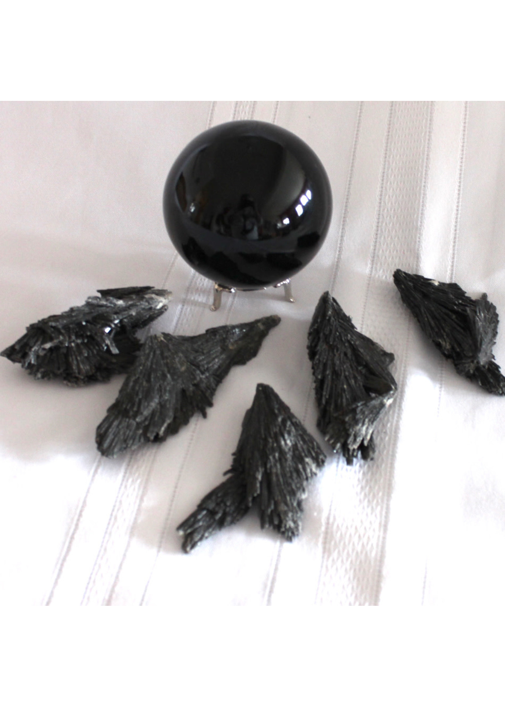 Black Kyanite for protection