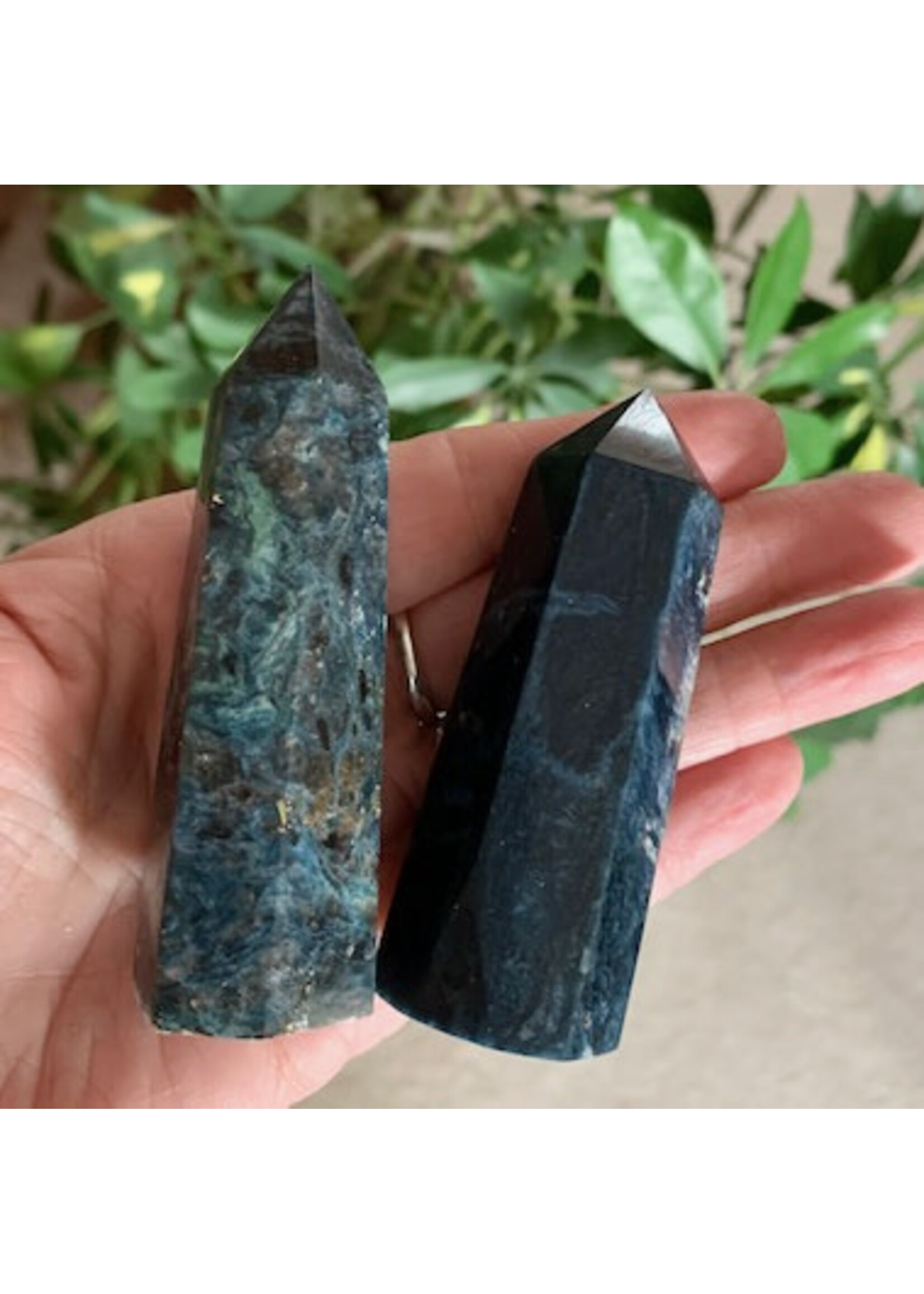 Blue Kyanite Generators for aligning chakras