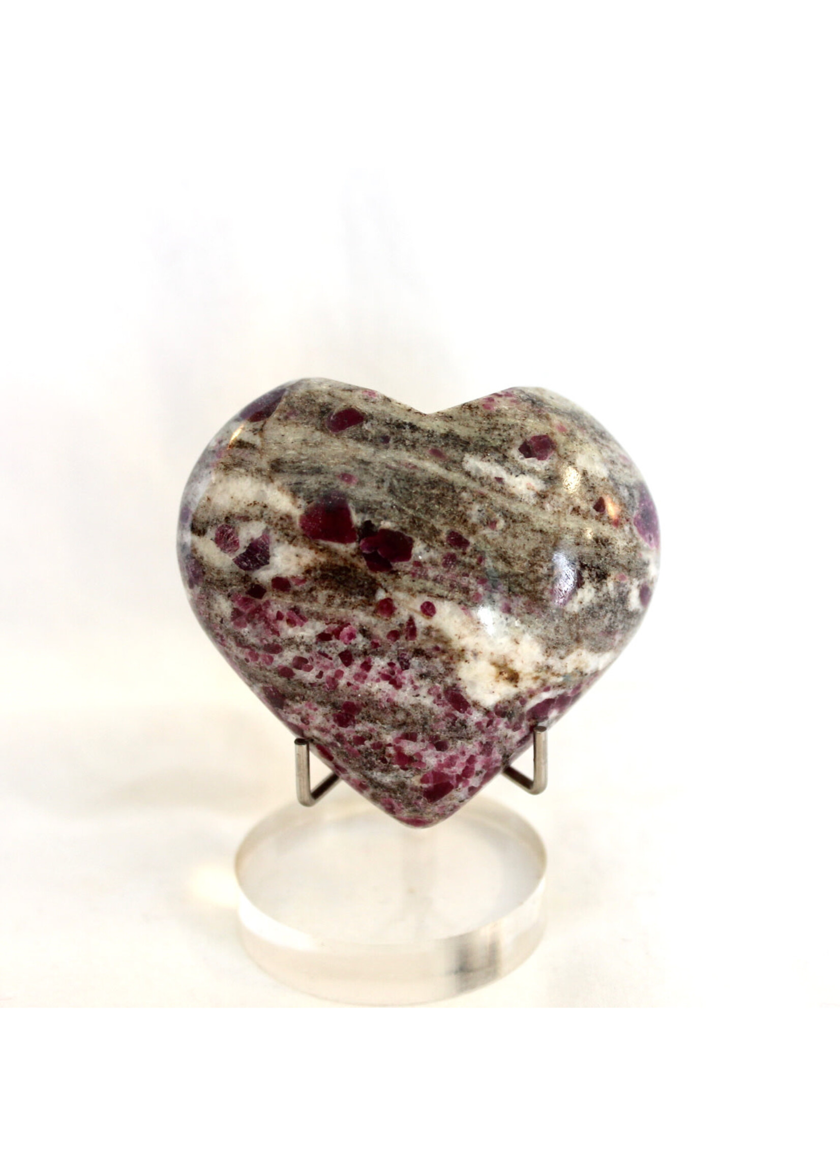 Heart of Prosperity Spinel in Matrix Hearts