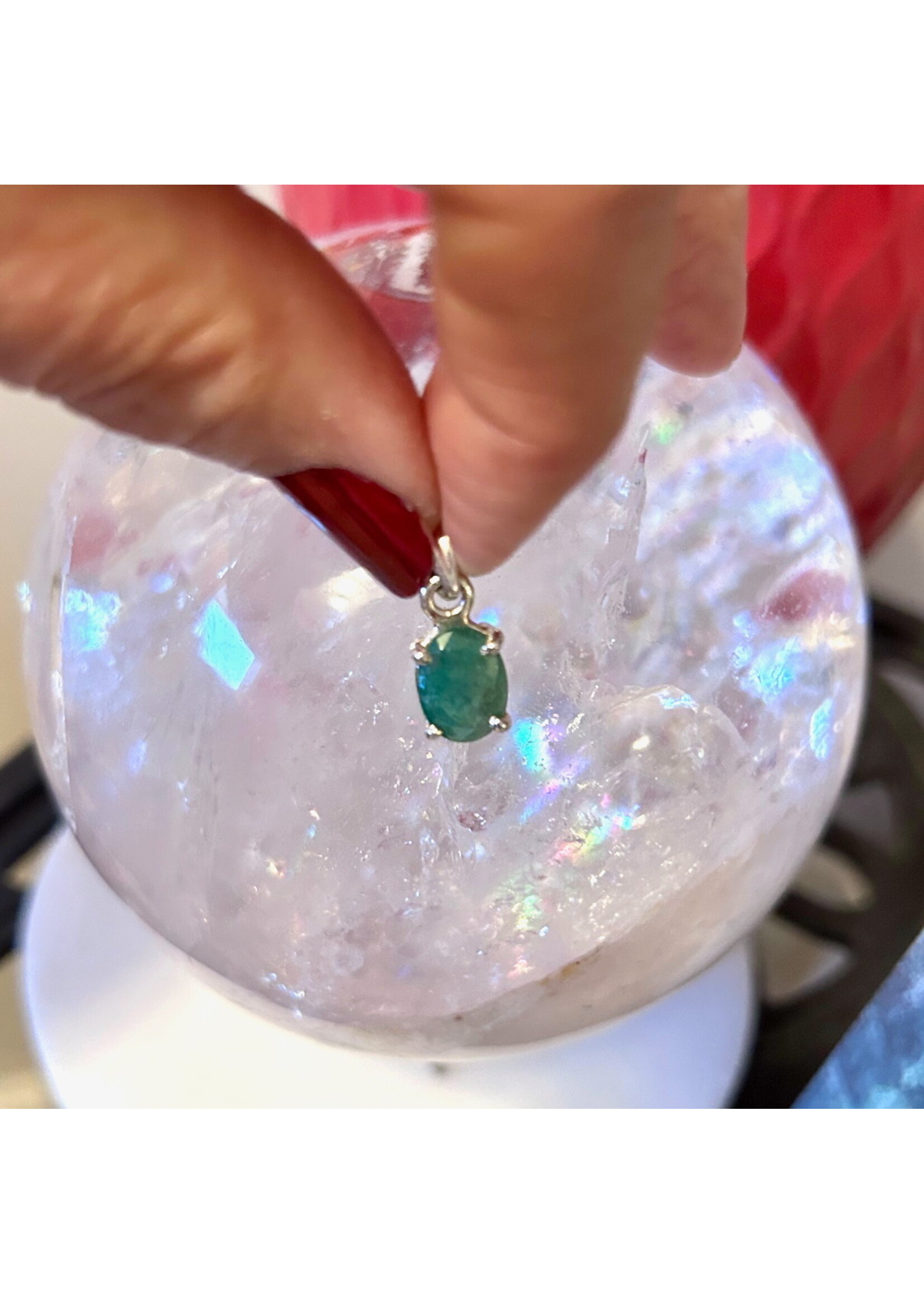 Emerald Pendant Faceted Oval