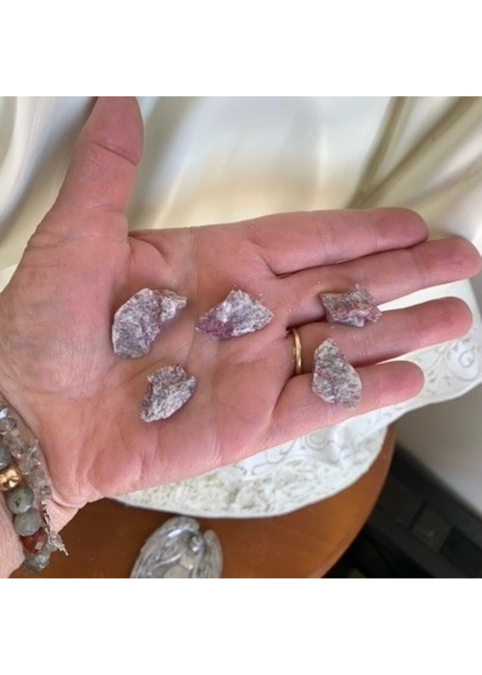 Piemontite Rough light body activation