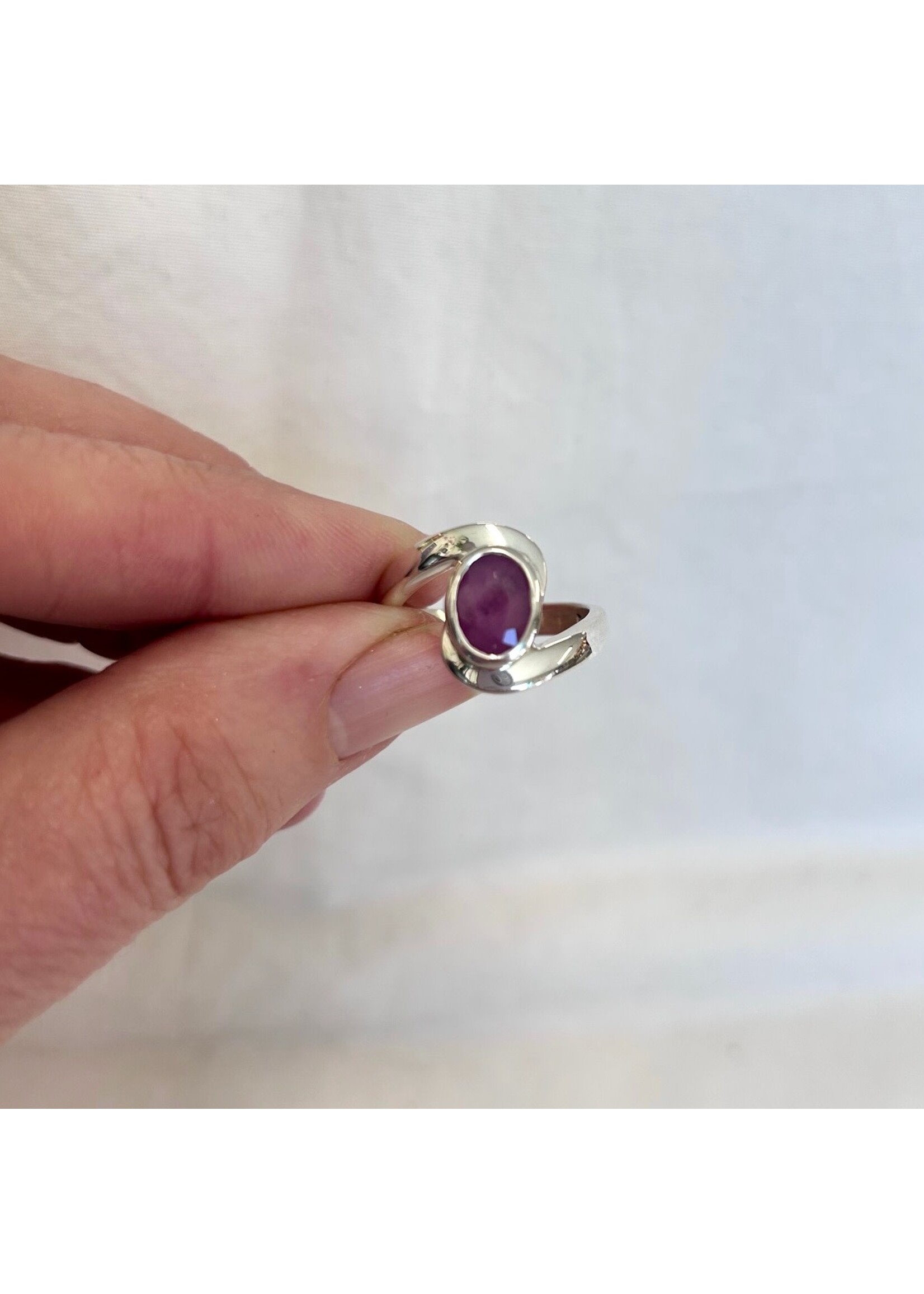 Ruby Faceted Rings Oval sz 7