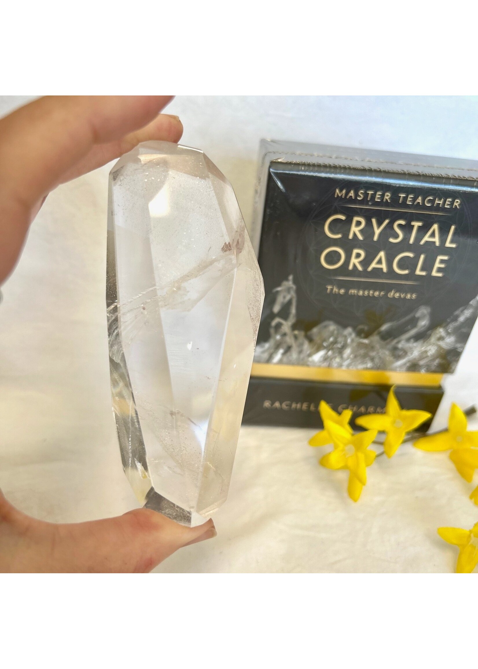 Clarifying Quartz Faceted