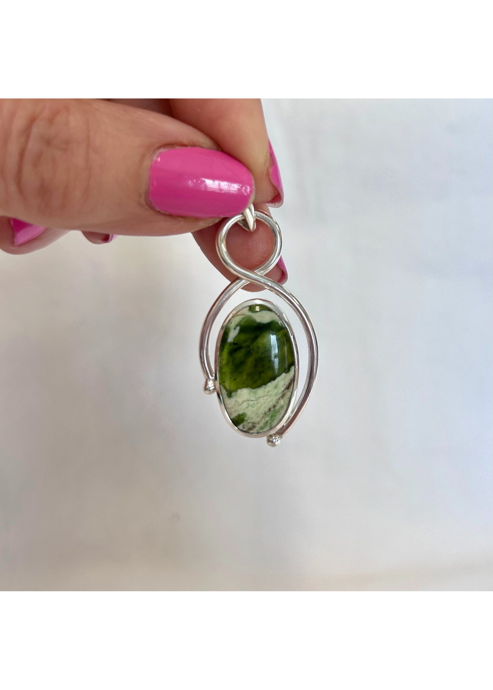 Chrome Diopside Cabochon Pendants