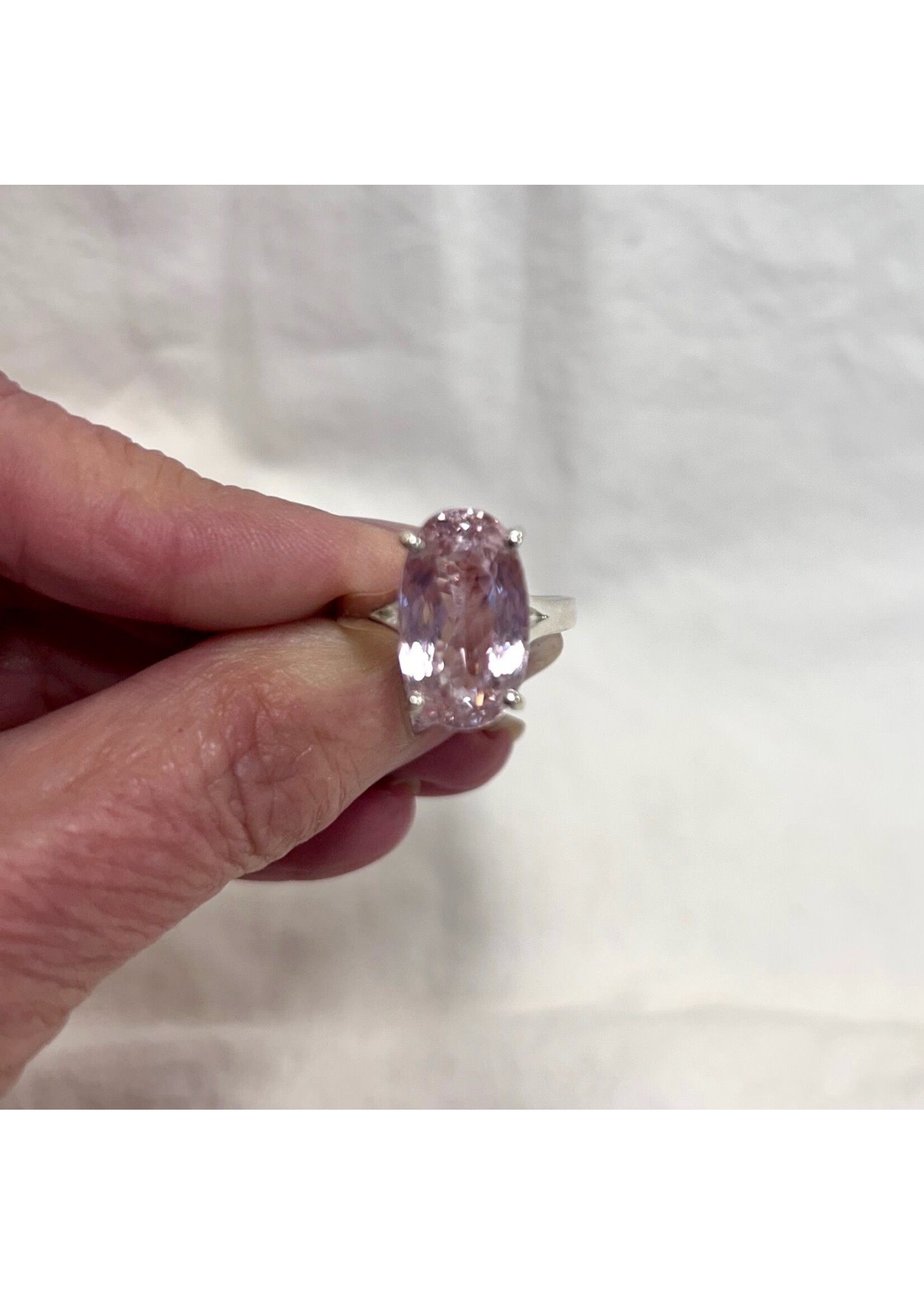 Kunzite Faceted Ring Oval Sz 8.5
