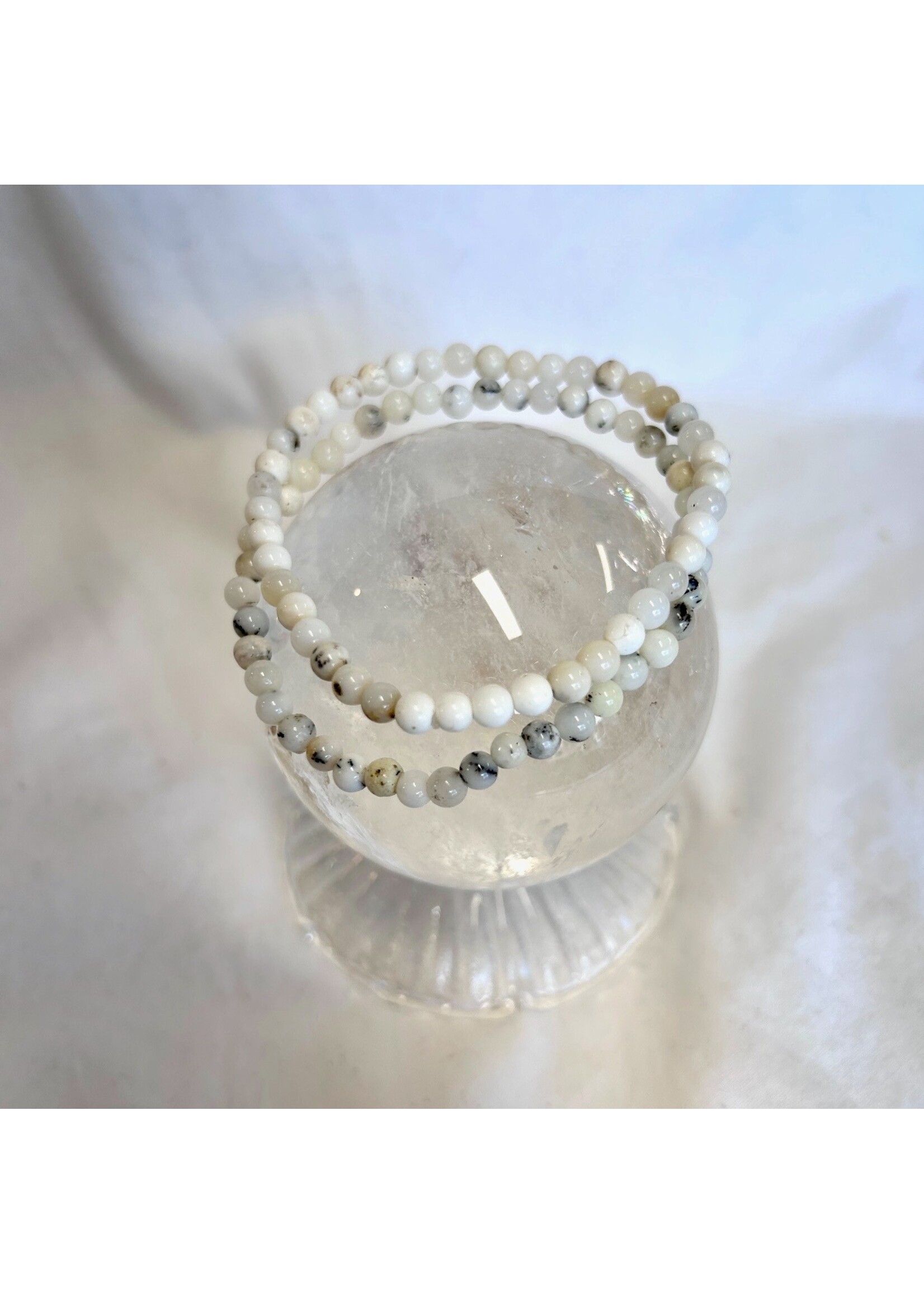 Crystal Bracelet - White Opal 6 mm