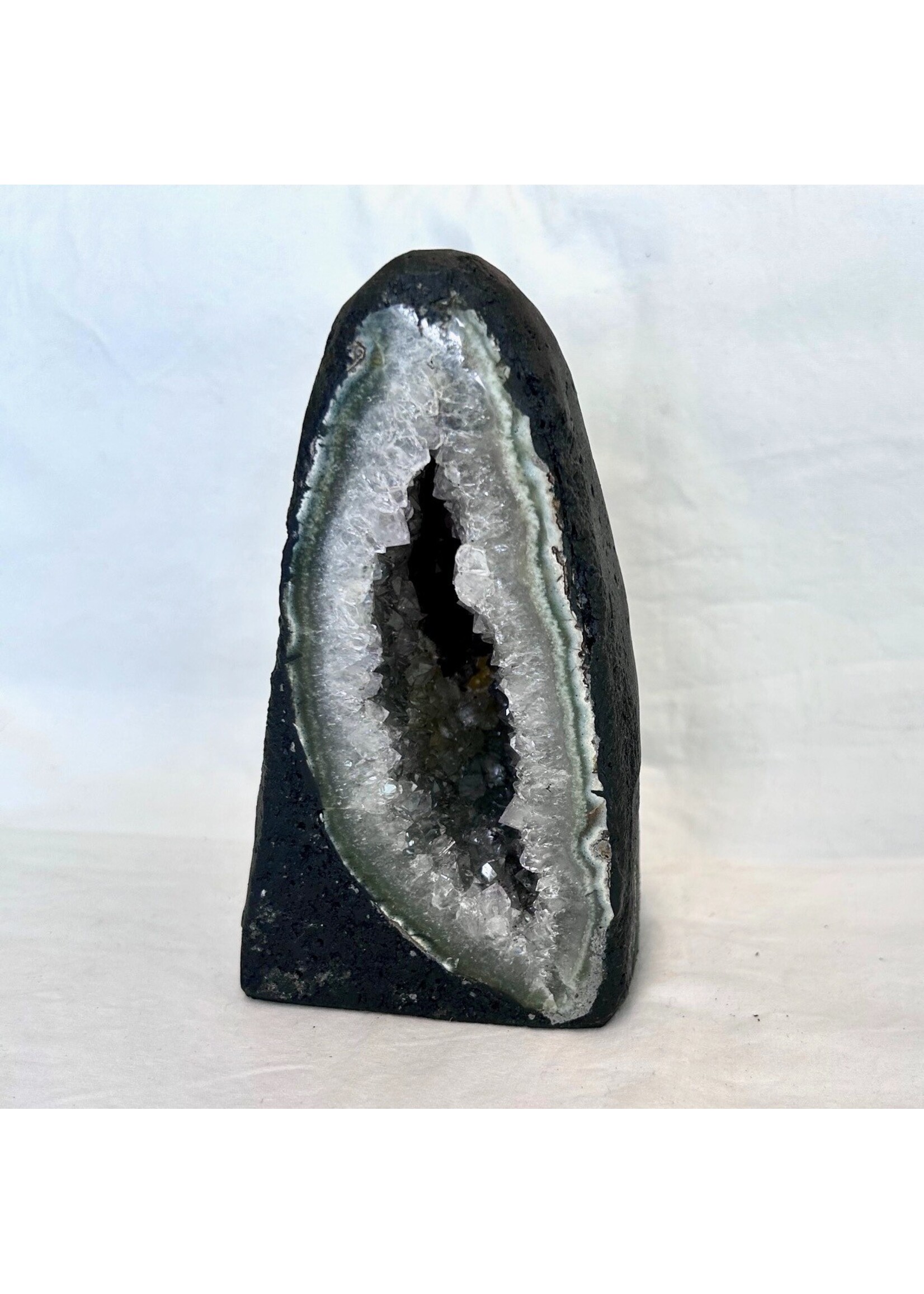 Amethyst Geodes for Divine support