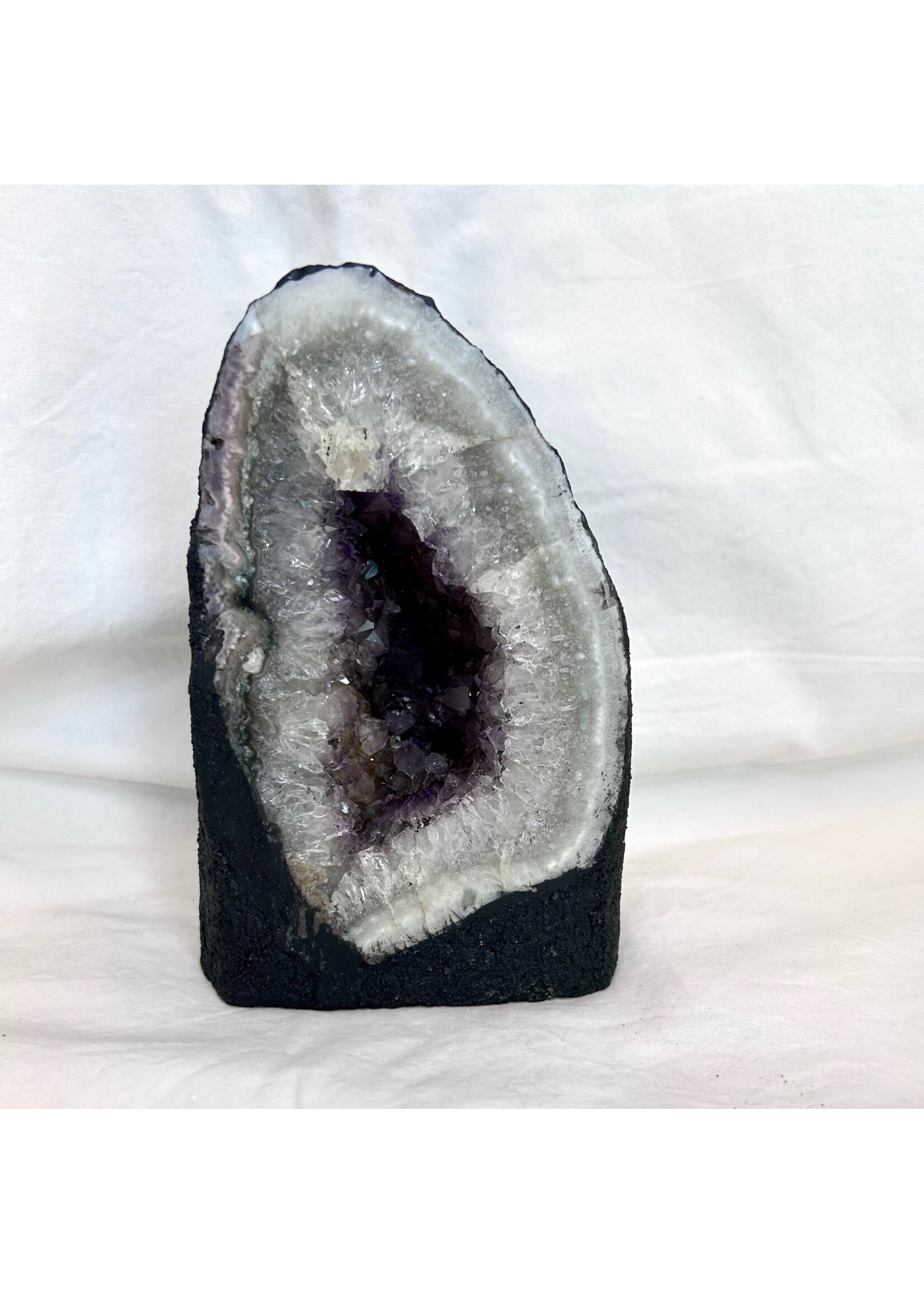 Amethyst Geodes for Divine support
