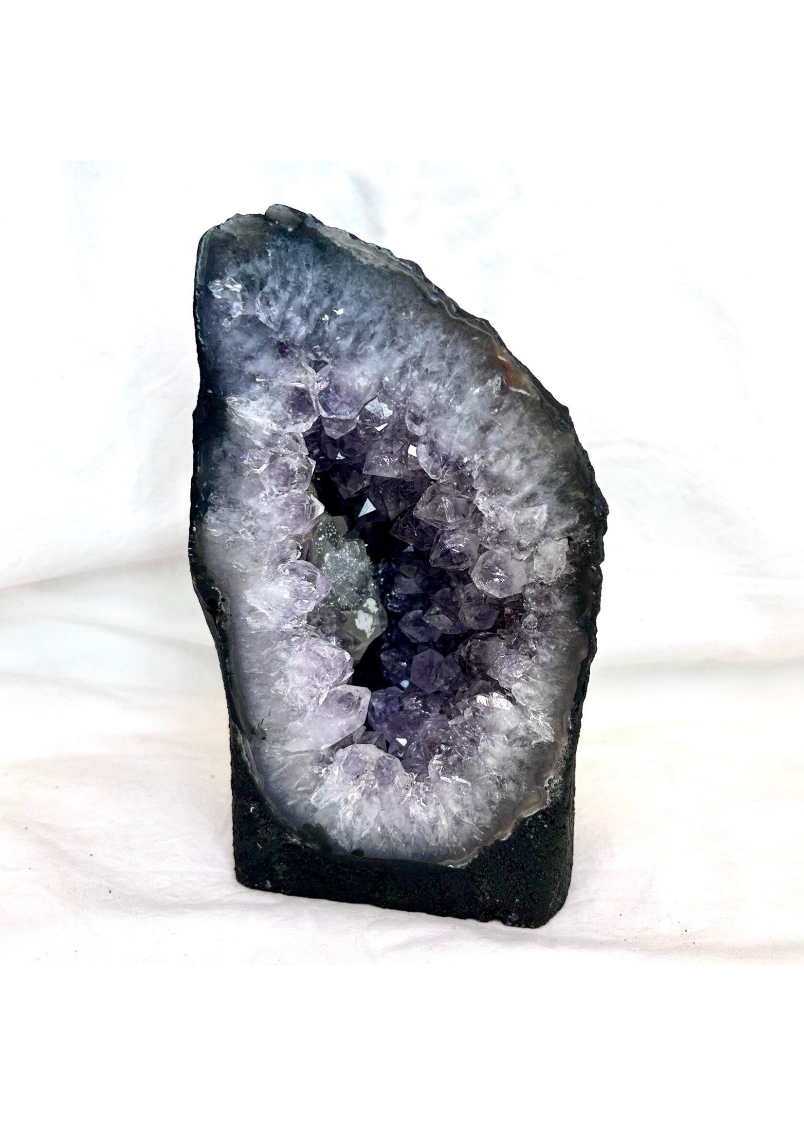 Amethyst Geodes for Divine support