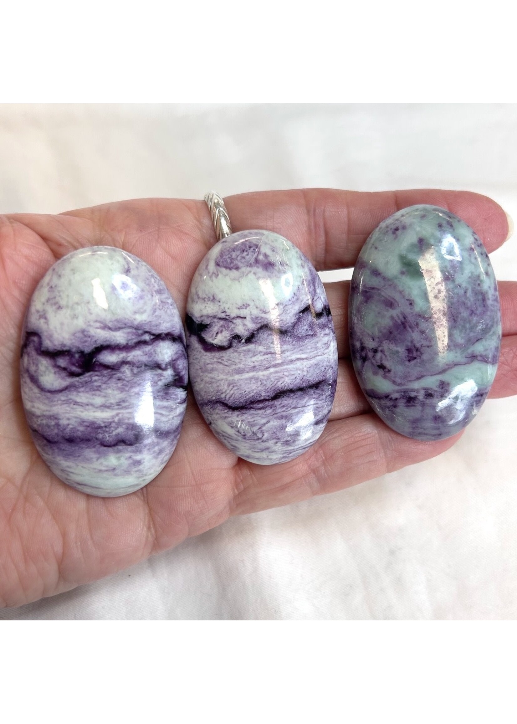 Kammererite Palmstones  Rare - for deep healing