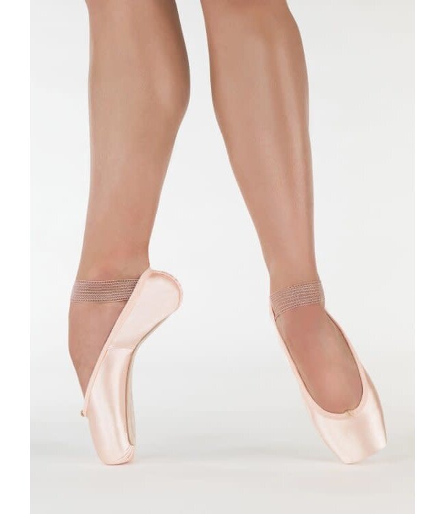 Suffolk Silhouette Standard Pointe Shoe Pink