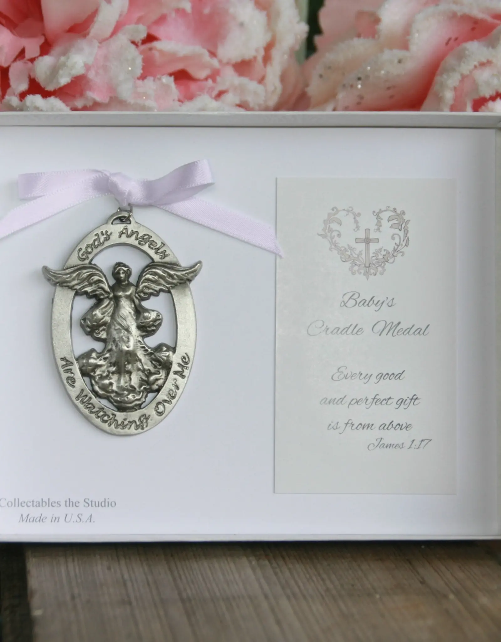 Collectables Baby Cradle Medal Angel for Girl