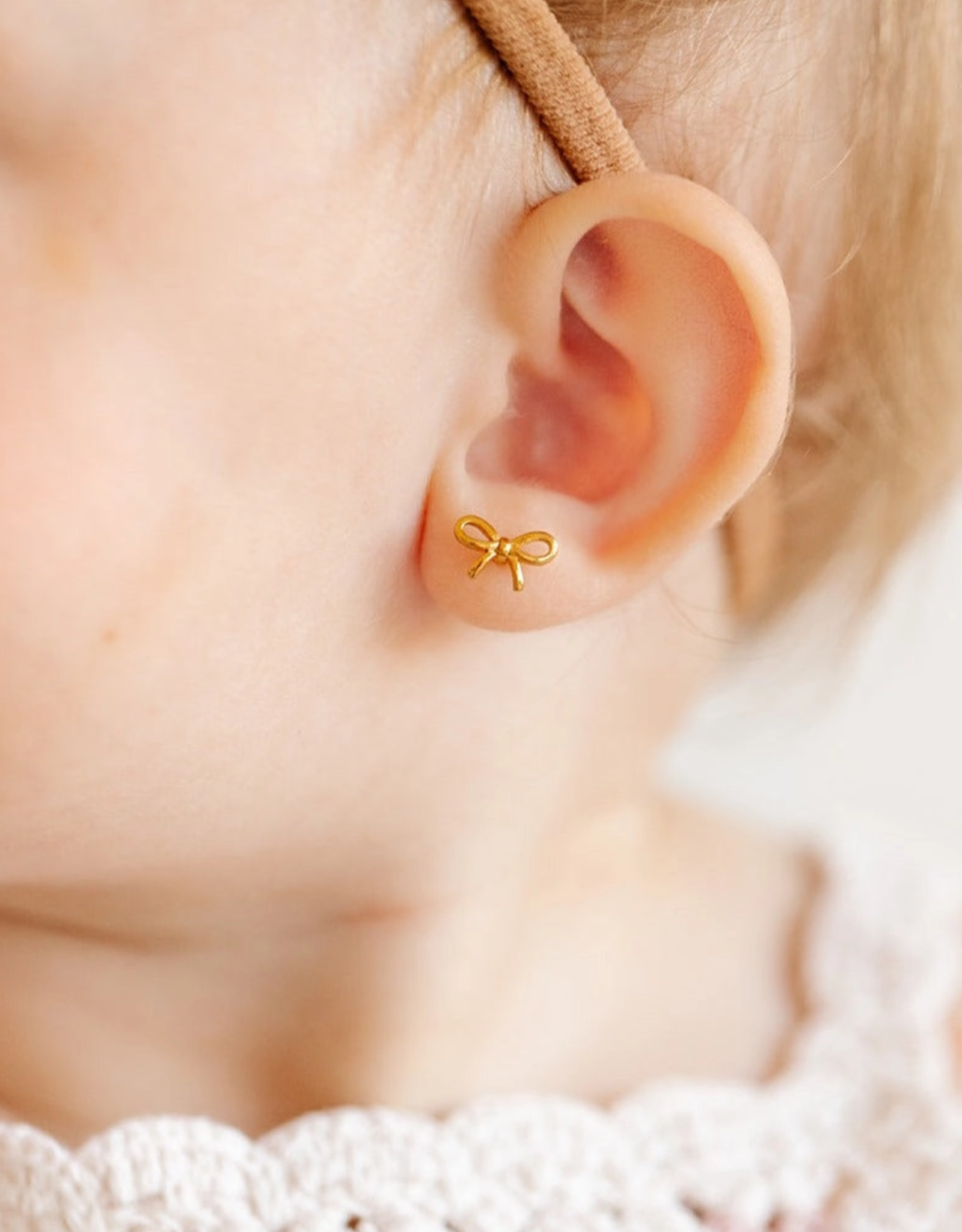 Pip Pop Post Bow Earrings