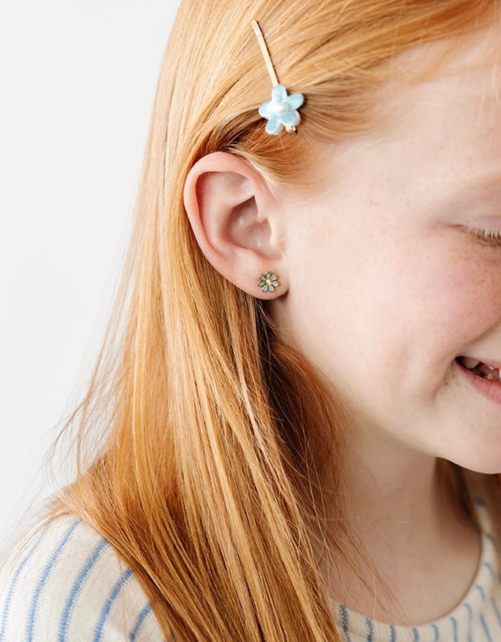 Pip Pop Post Blue Daisy Earrings