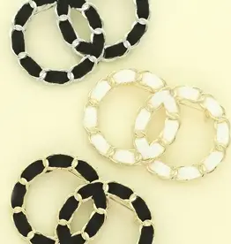 Double O Chain Brooch Pin