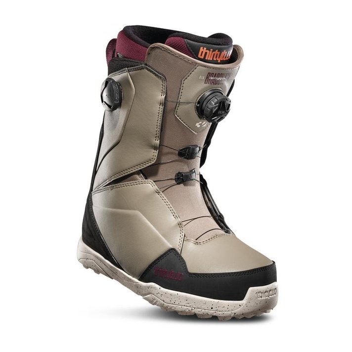 snowboard boots canada