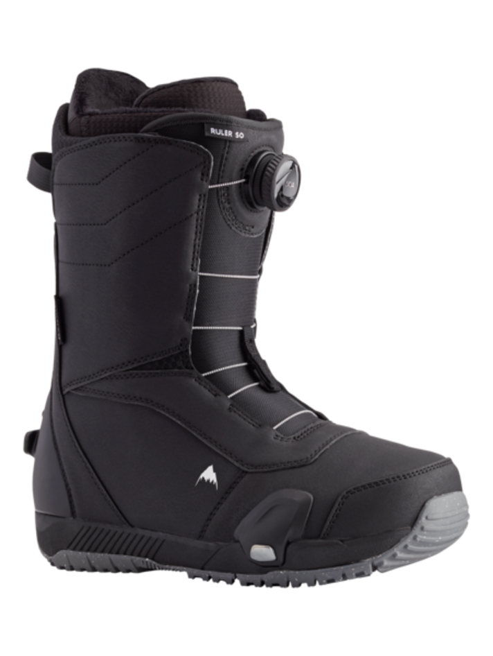 THREE スノーボードブーツ 黒 THREE スノーボードブーツ 黒/緑