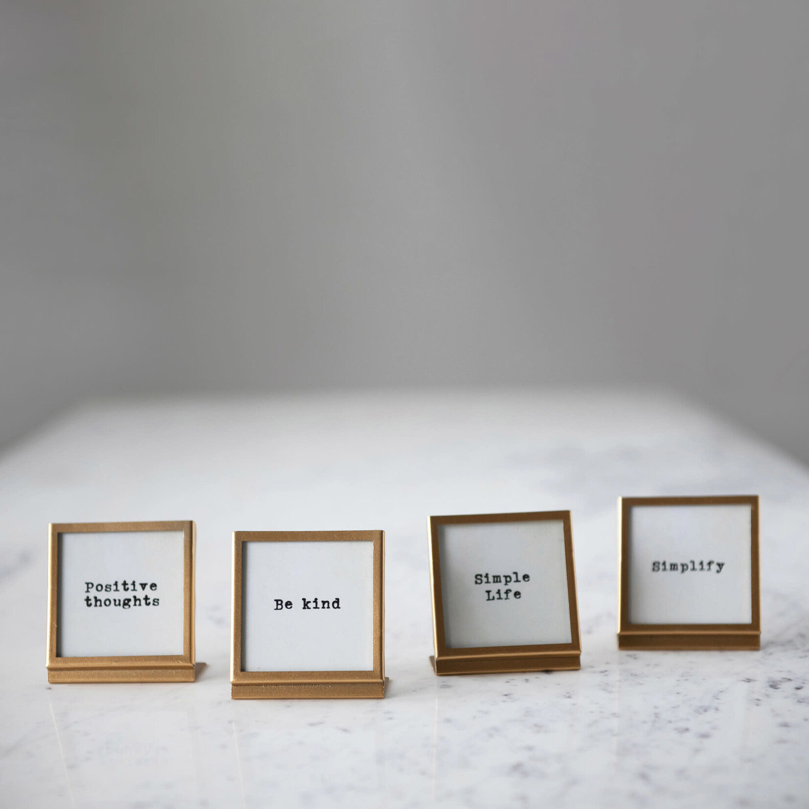 3x3 Metal & Glass Frame w Easel & Saying