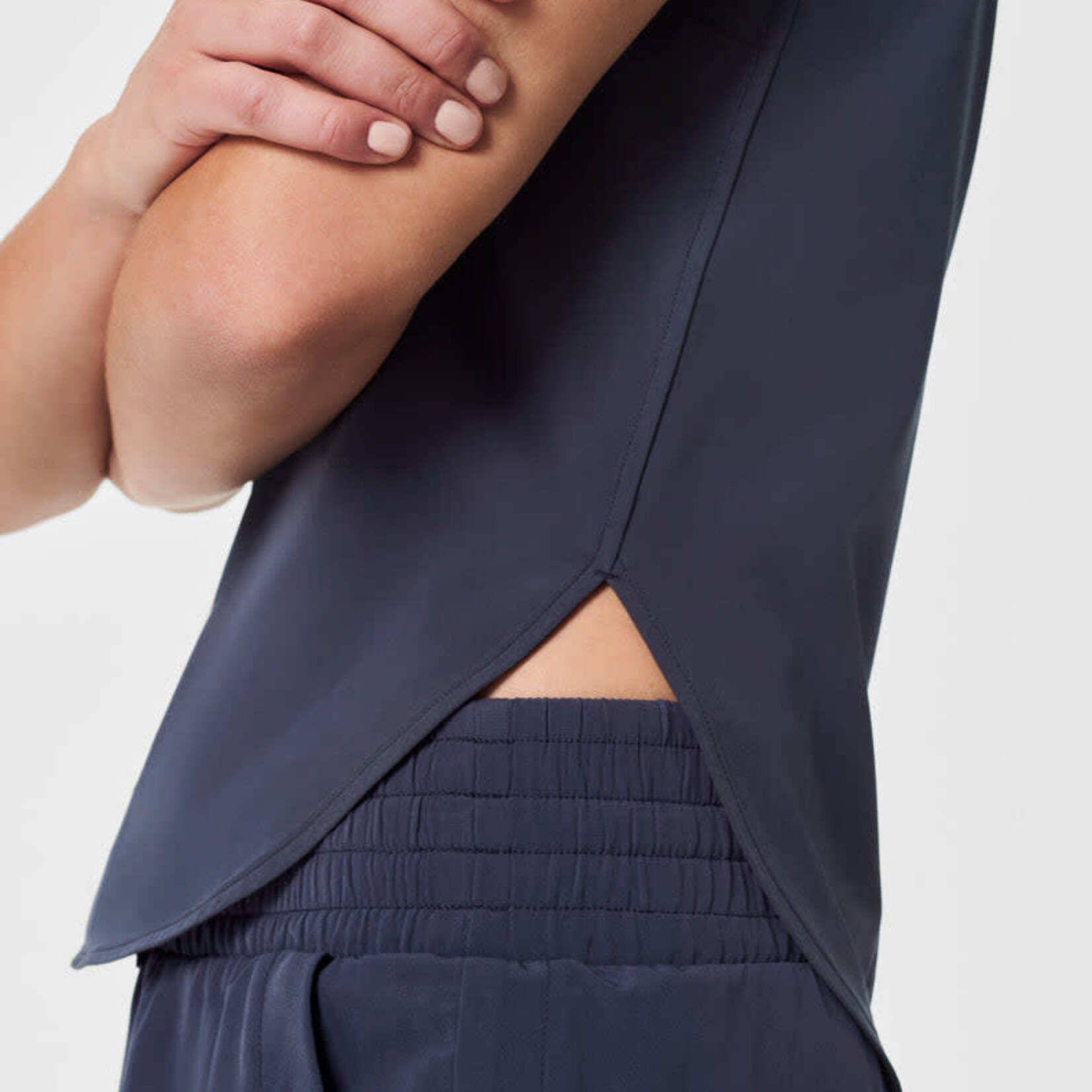 Spanx On the Move Tank