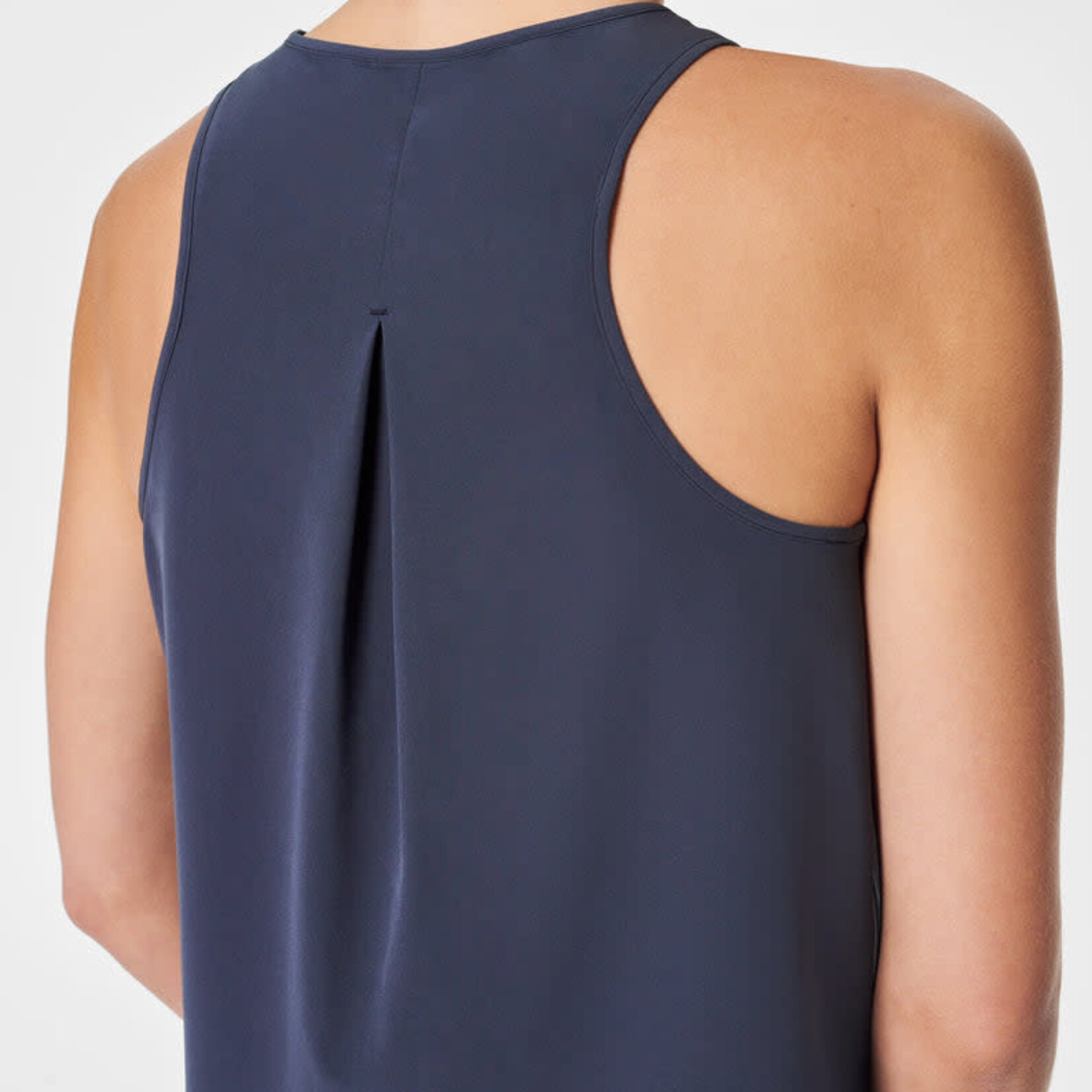 Spanx On the Move Tank