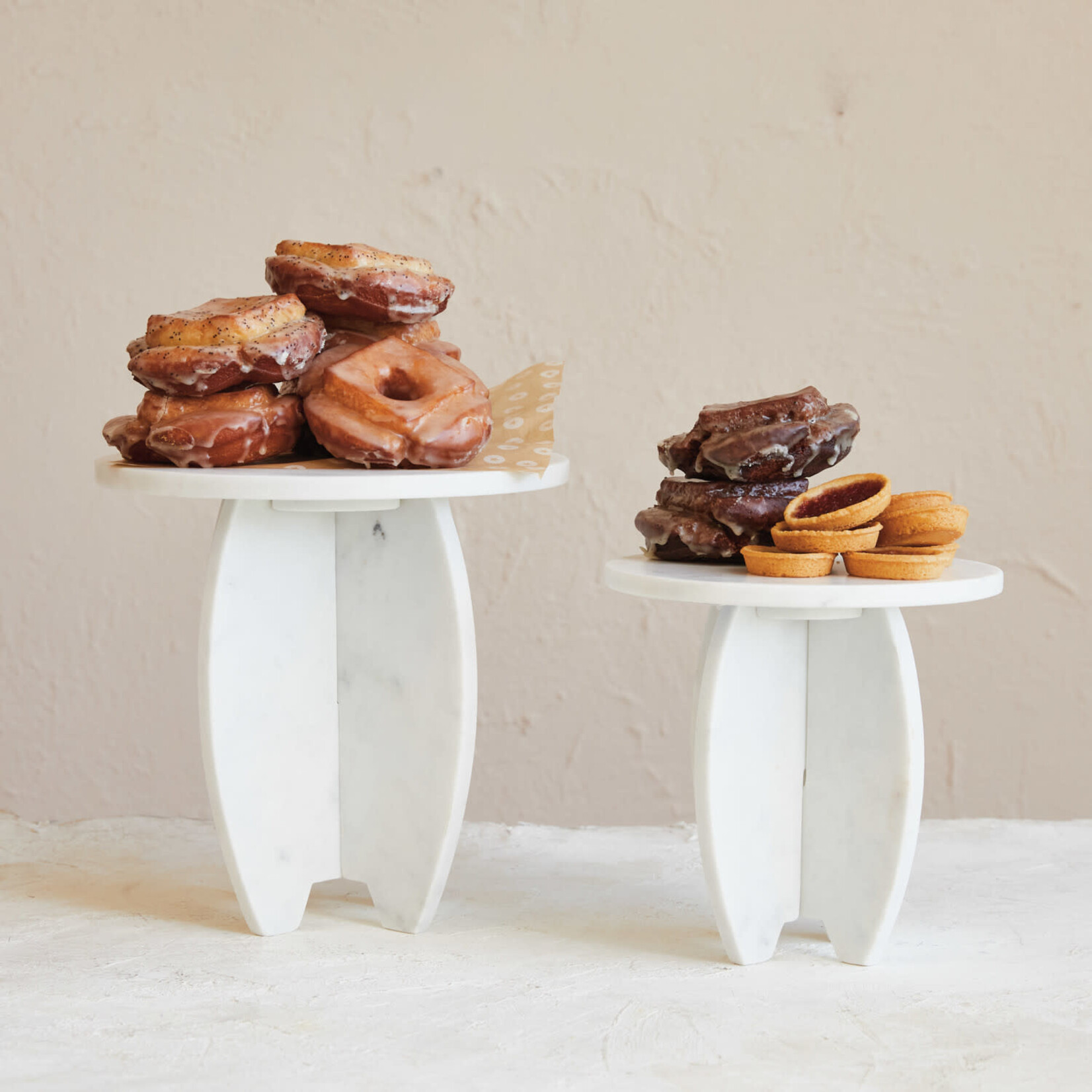 Marble Table 10in
