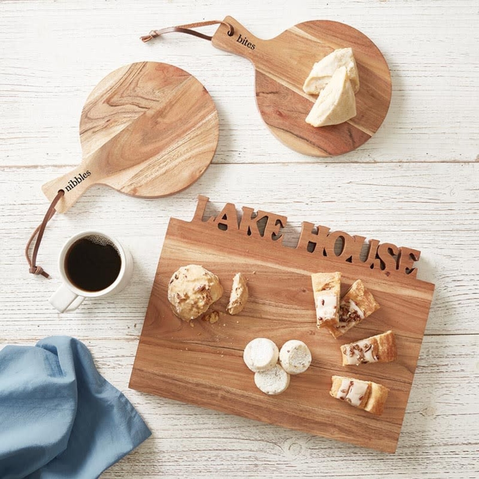 Face To Face Lake House Cutting Board