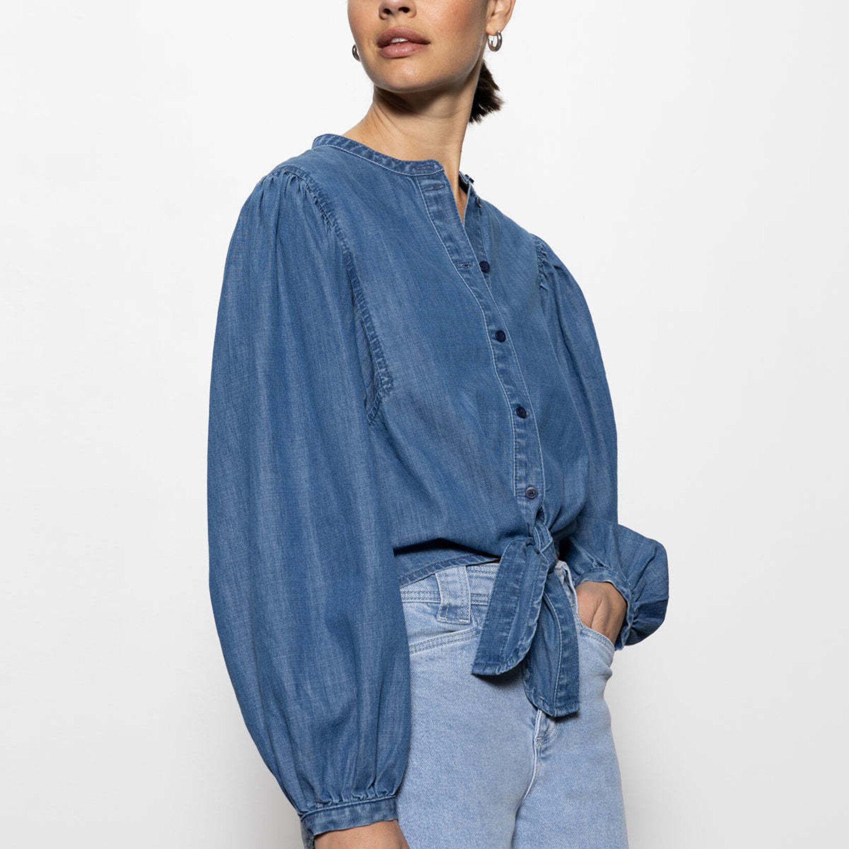 Sanctuary Clothing Tie Front Volume Top