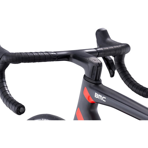 BMC Switzerland BMC Teammachine SLR01 ONE Road Bike