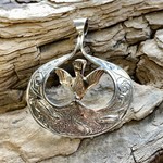 Arnie Weimer Diving Gull With Gold Gull Pendant