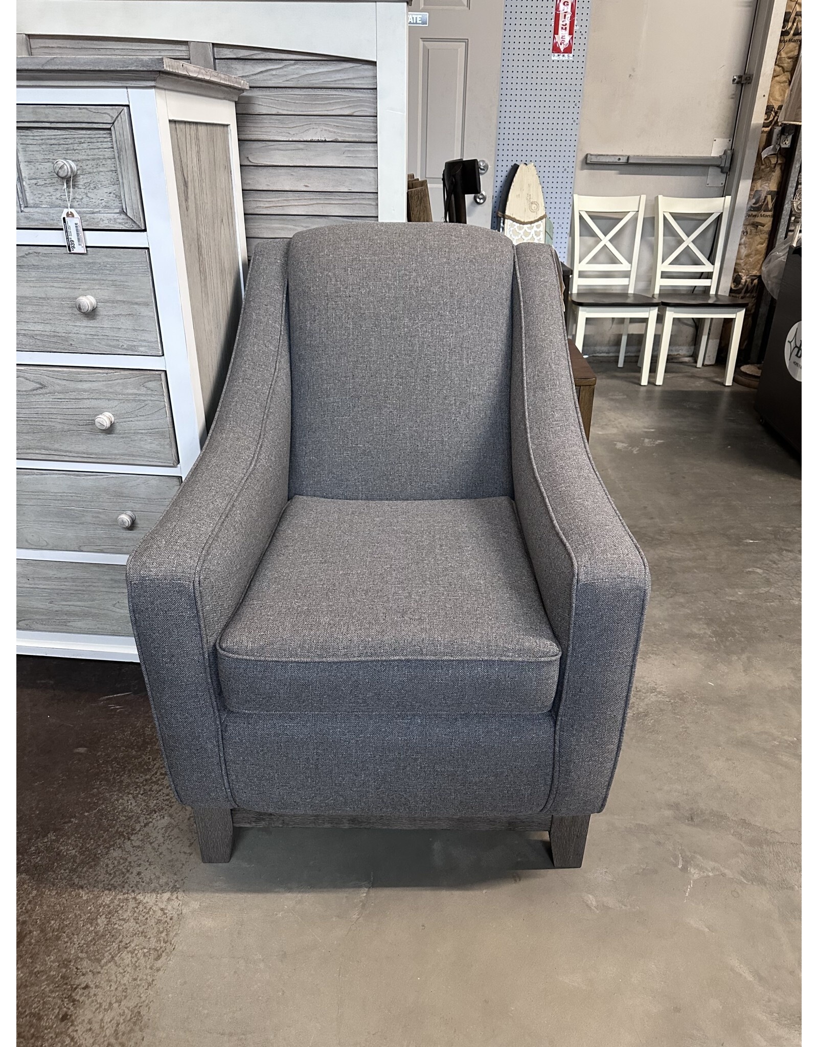 2070R Club Chair Charcoal 21553C - Riverloom leg