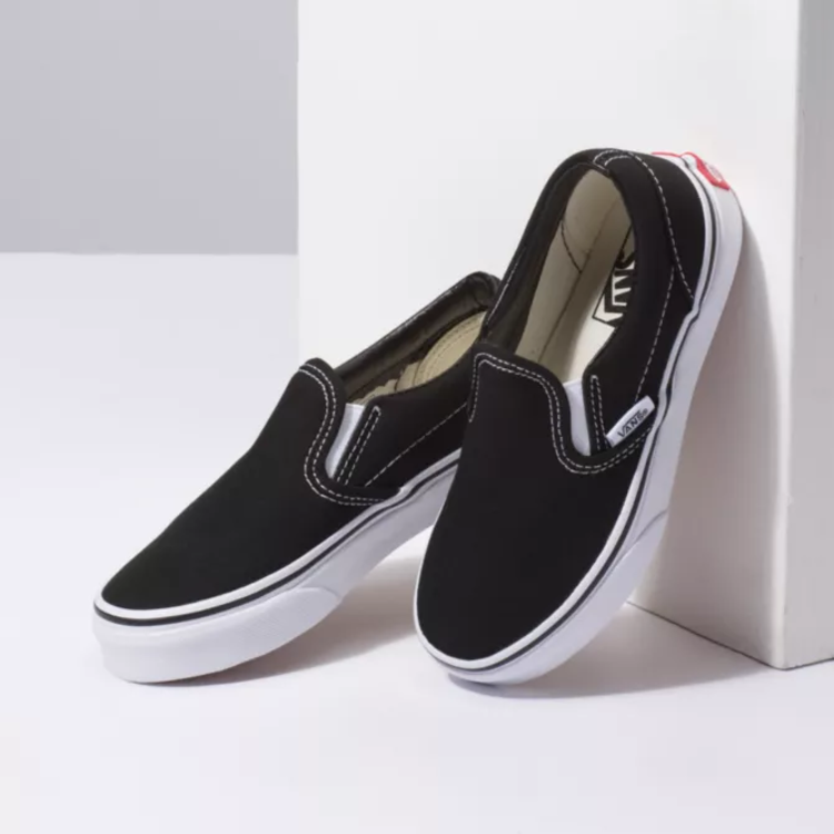 Vans Kids' Classic Slip-on | Black and White