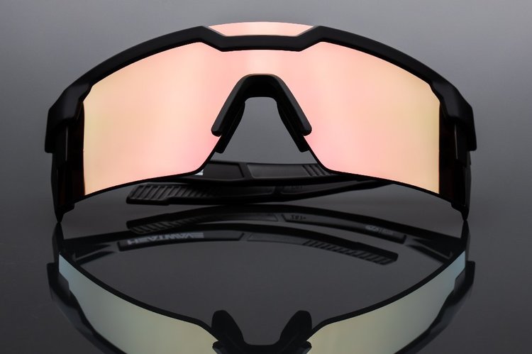 Heat Wave Future Tech Z87+ | Rose Gold Polarized