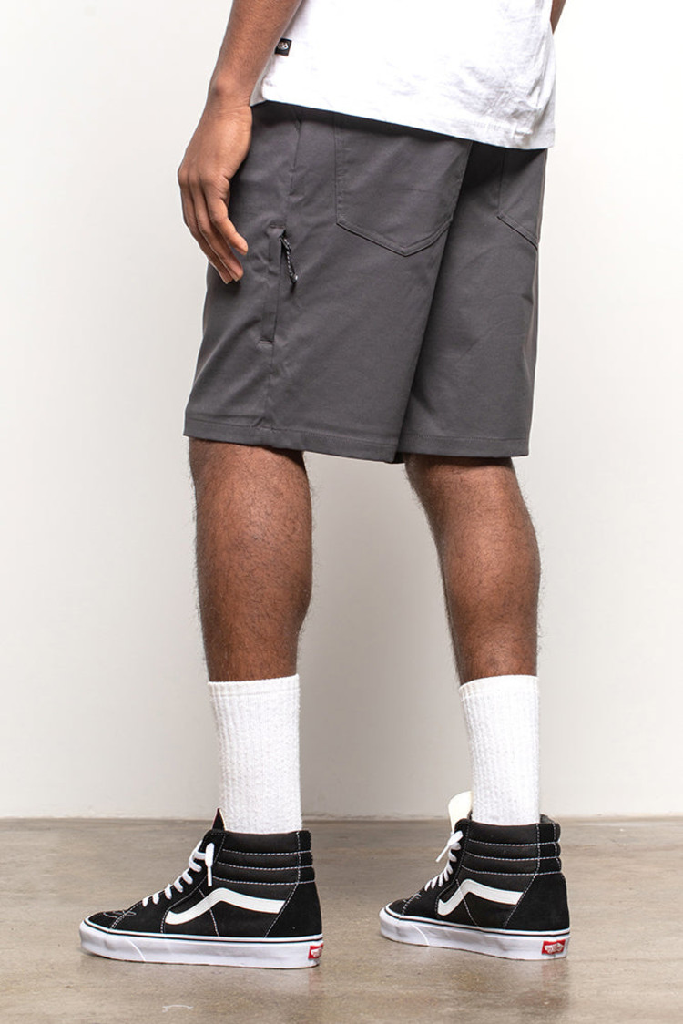 686 Technical Apparel 686 Everywhere Hybrid Short - Relaxed Fit | Charcoal