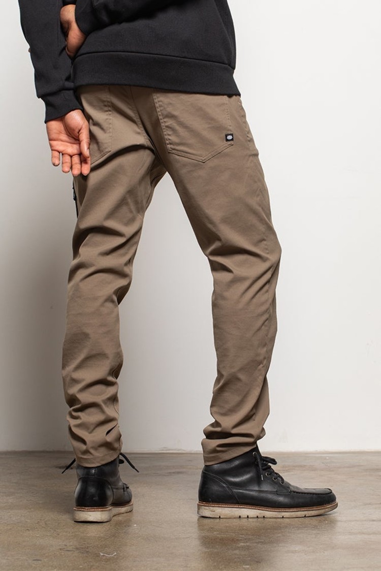 686 Technical Apparel Everywhere Pant - Slim Fit | Tobacco