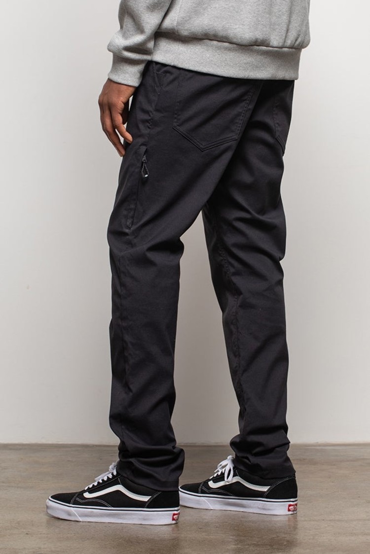 686 Technical Apparel Everywhere Pant - Slim Fit | Black