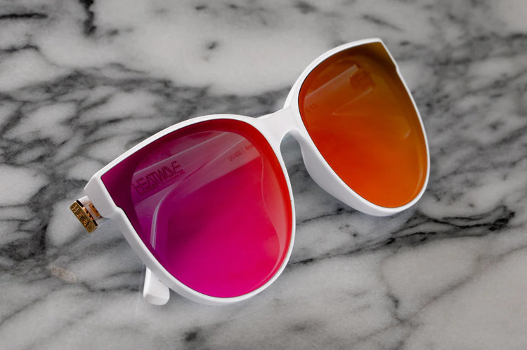 Heat Wave Carat | White / Spectrum Polarized Lens