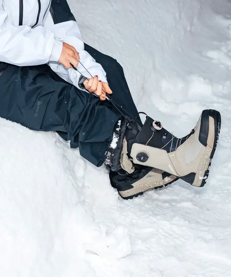 Salomon Women's Vista Dual BOA Snowboard Boots | Vintage Khaki