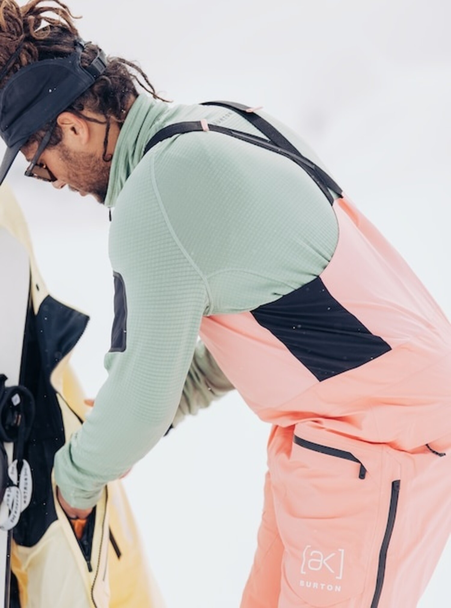 スノーボード Burton [ak] FREEBIRD GORE-TEX 3L BIB Burton Men's [ak] Freebird GORE‑TEX 3L Stretch Bib Pants
