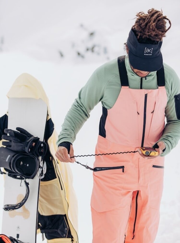 Burton Burton [ak] Freebird GORE-TEX 3L Stretch Bib Pants | Reef Pink