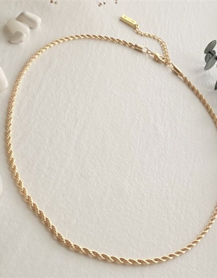 Pika & Bear Ocnus Rope Chain Necklace | Gold