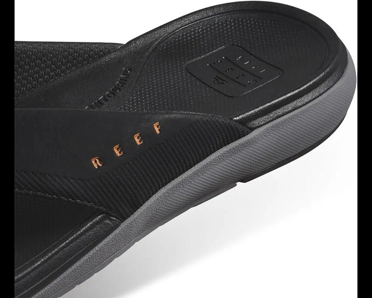Reef Reef Cushion Norte Flip Flops | Dark Grey