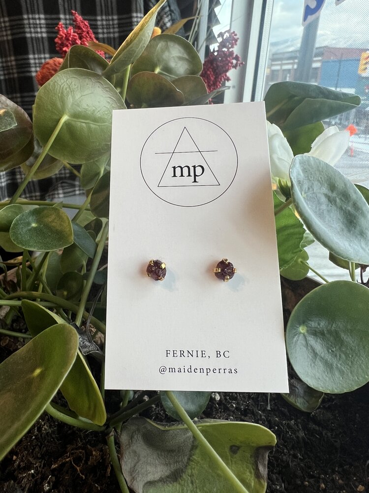 Maiden Perras Maiden Perras Garnet Stud | Gold