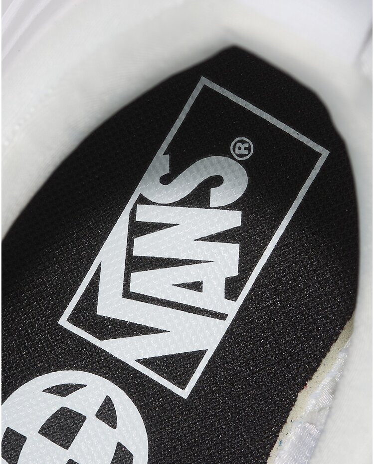 Vans Vans UltraRange Neo VR3 Shoe | True White