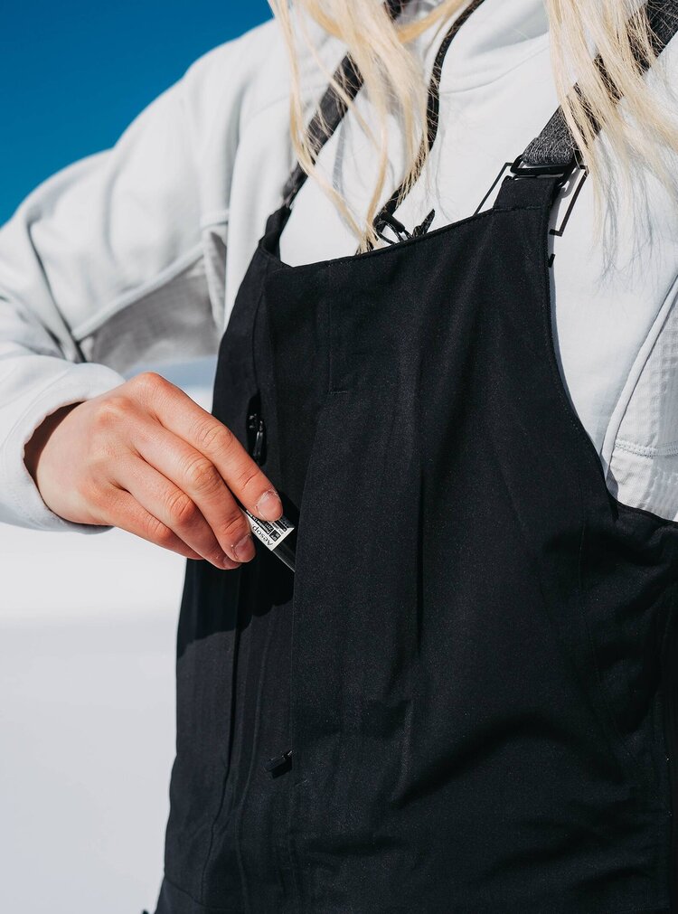 Burton Burton [ak] Kimmy GORE-TEX 3L Stretch Bib Pants | True Black