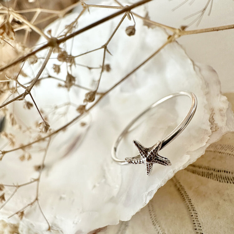 Pika & Bear Sechelt Starfish Ring Sterling | Silver